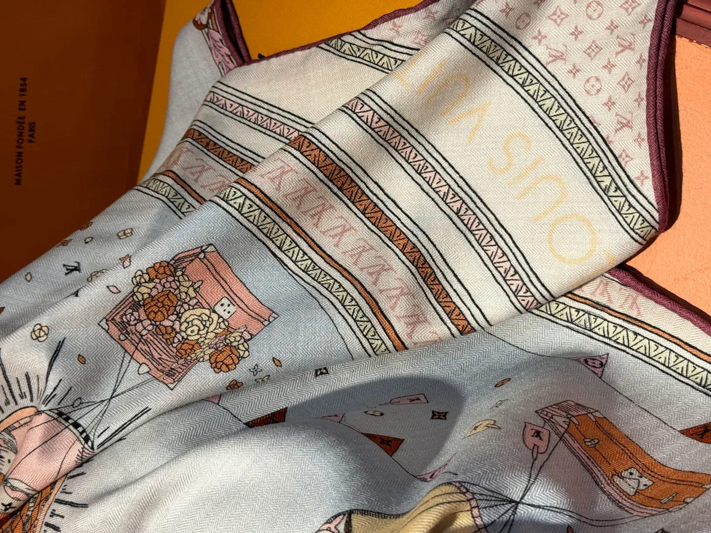 Платки Louis Vuitton 895071