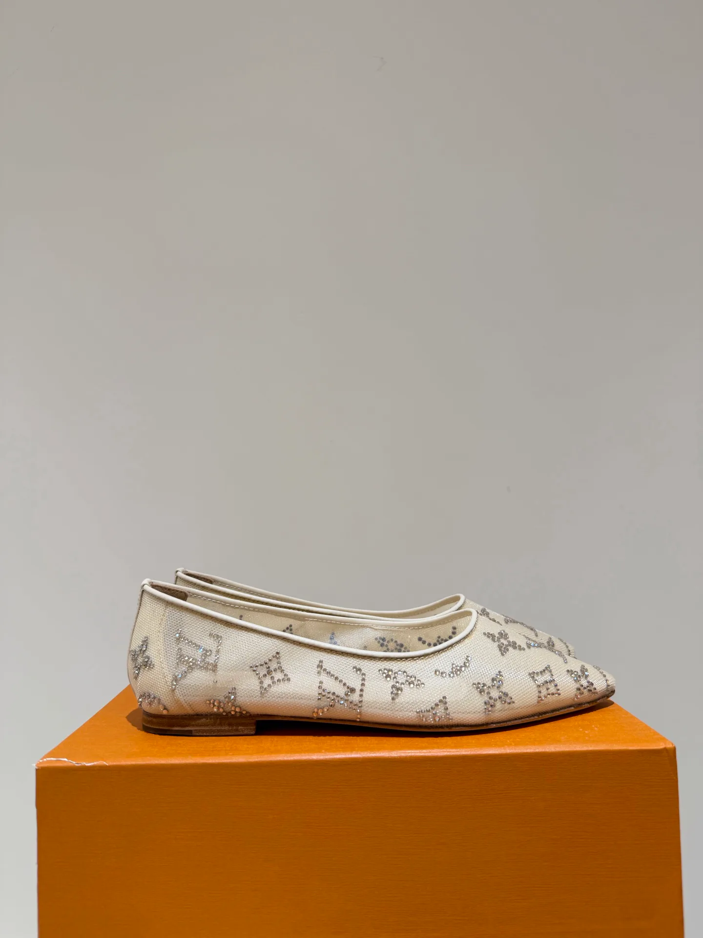 Туфли Женские Louis Vuitton 11250443