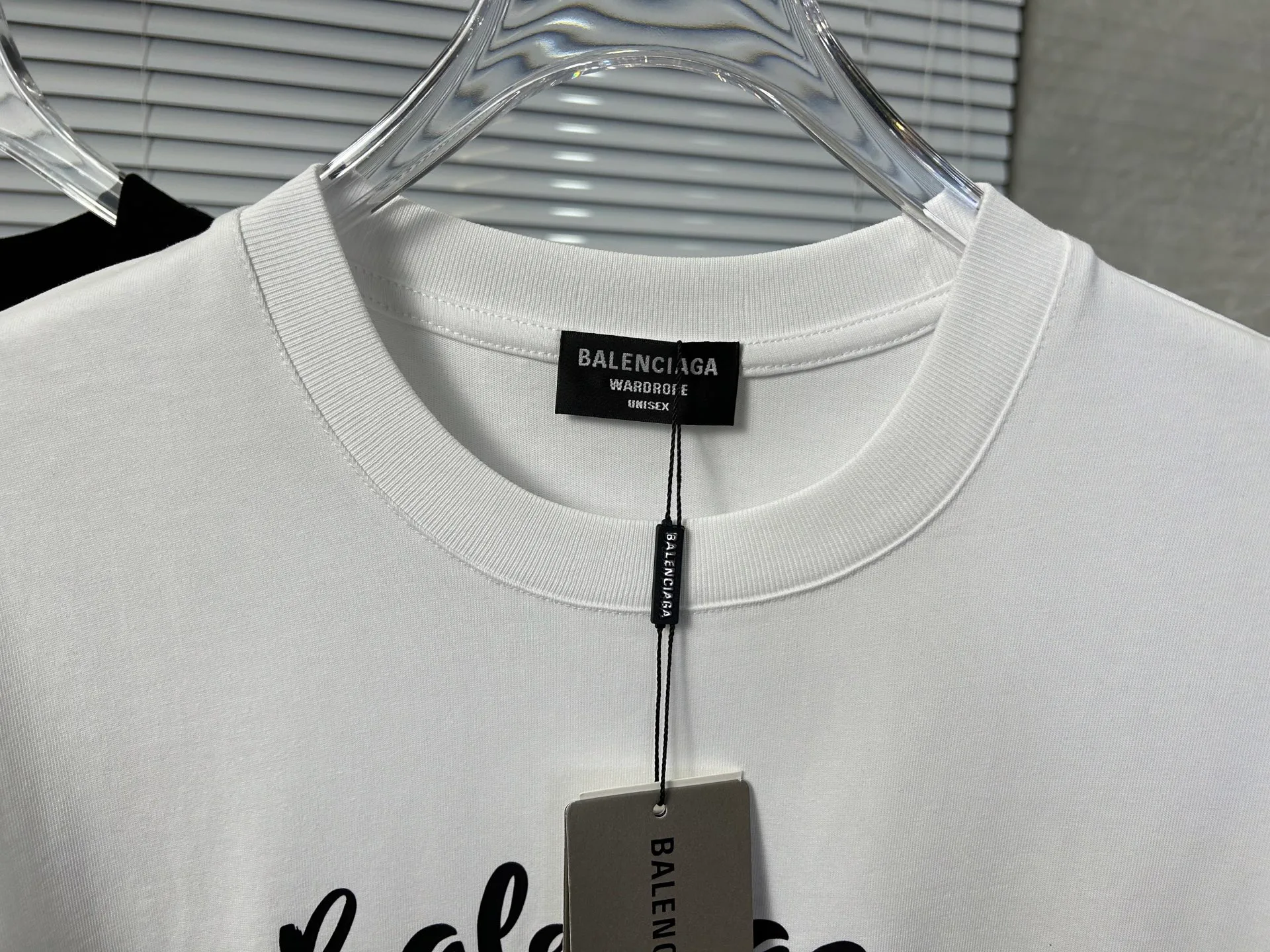 Футболки Женские Balenciaga 15447