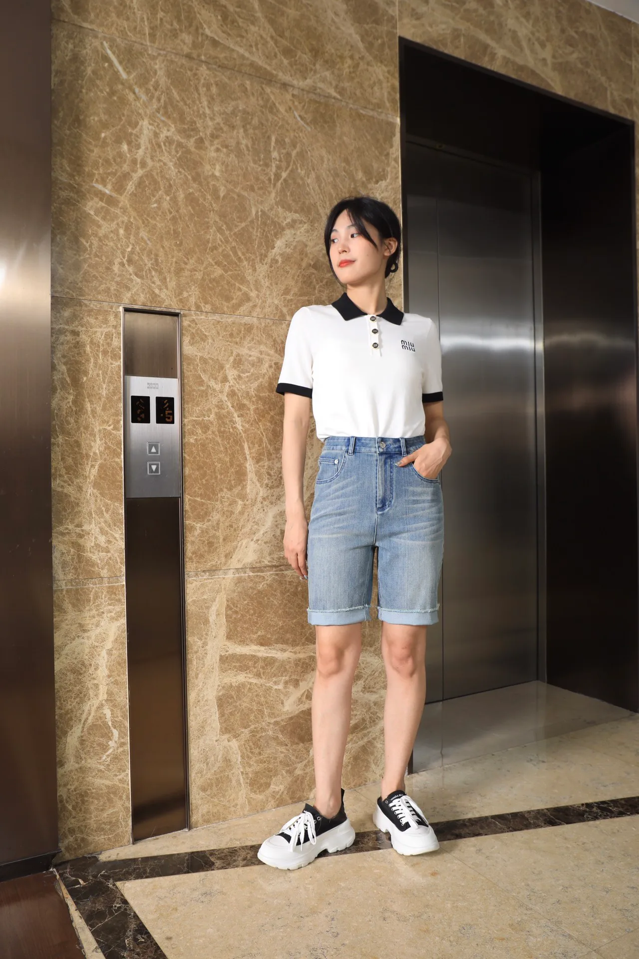 Шорты Женские Christian Dior 11154069