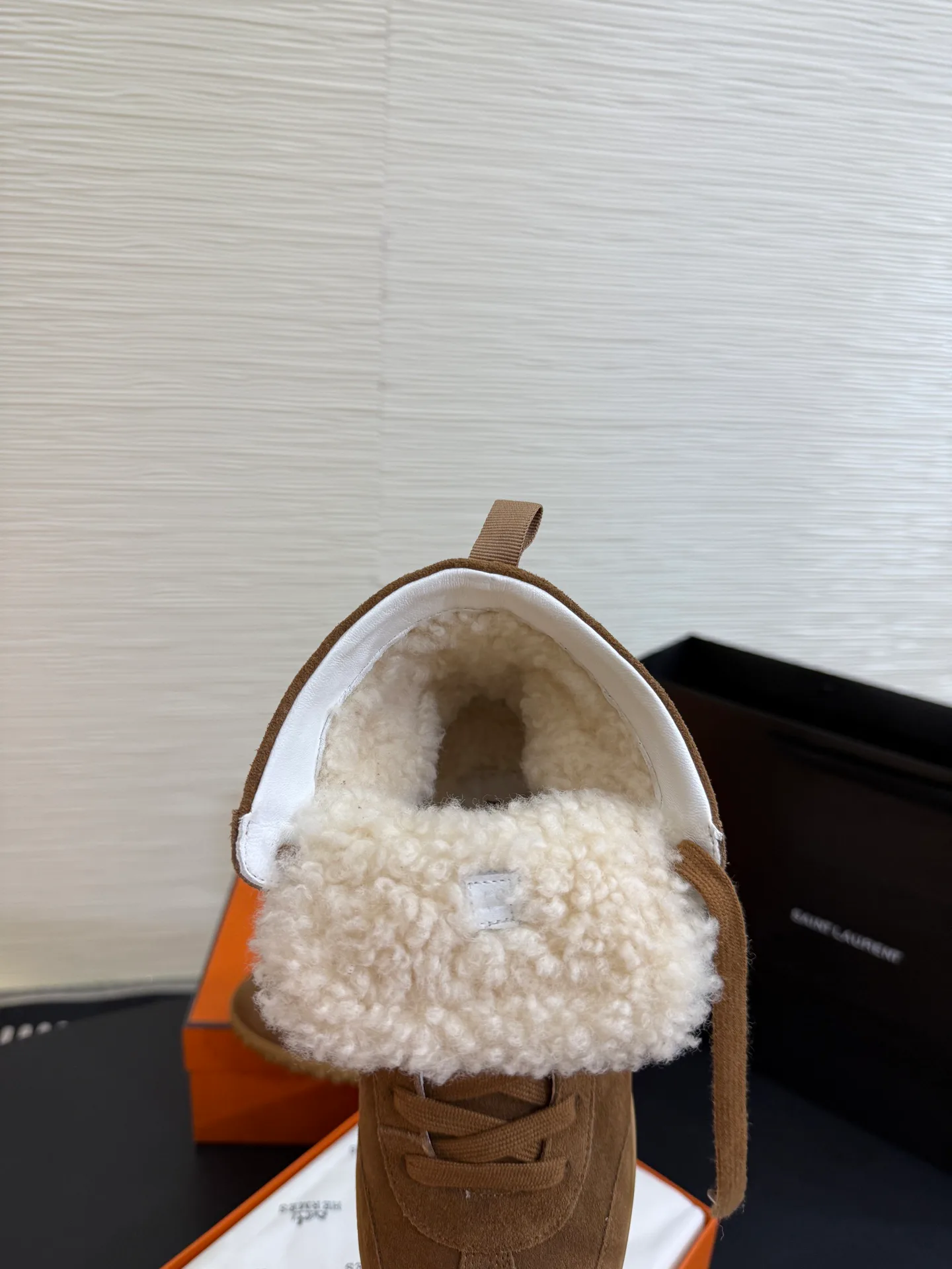 Кроссовки Женские Hermes 19730389
