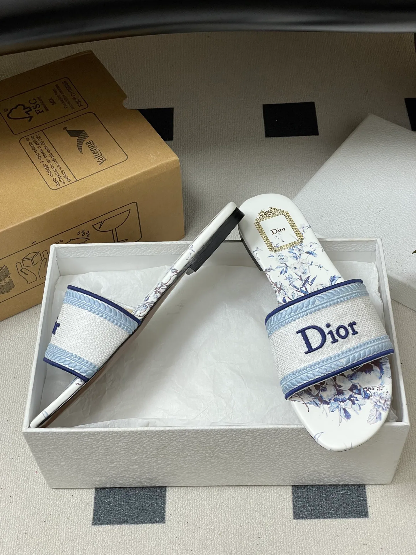 Шлепанцы Женские Christian Dior 11658812