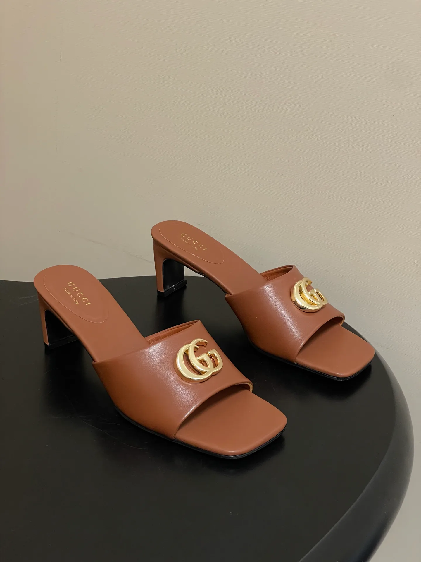 Сандалии Женские Gucci 10395324