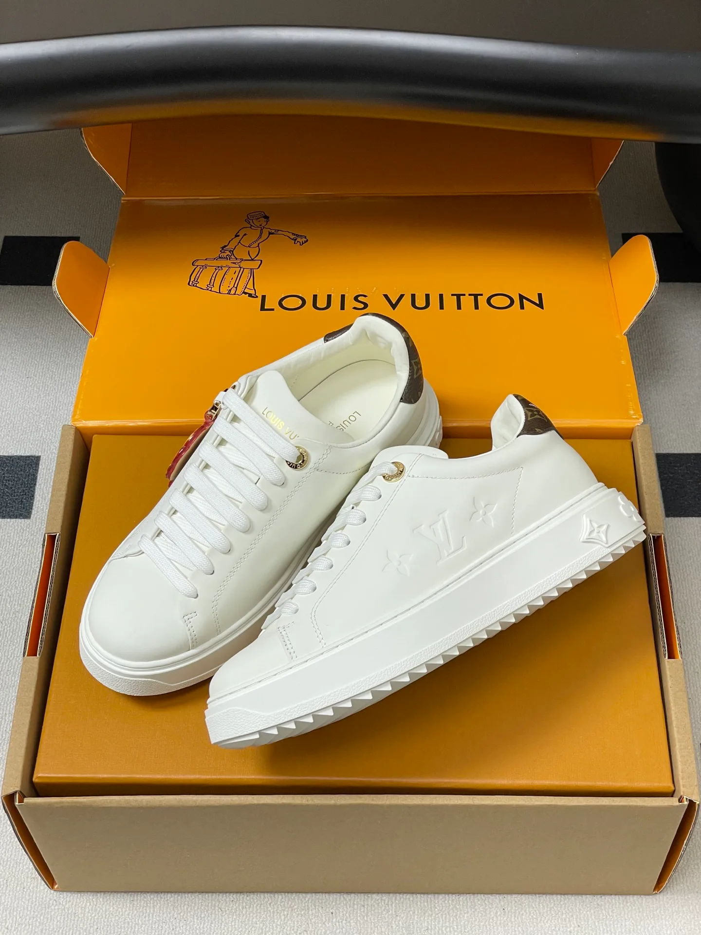 Кеды Женские Louis Vuitton 668711