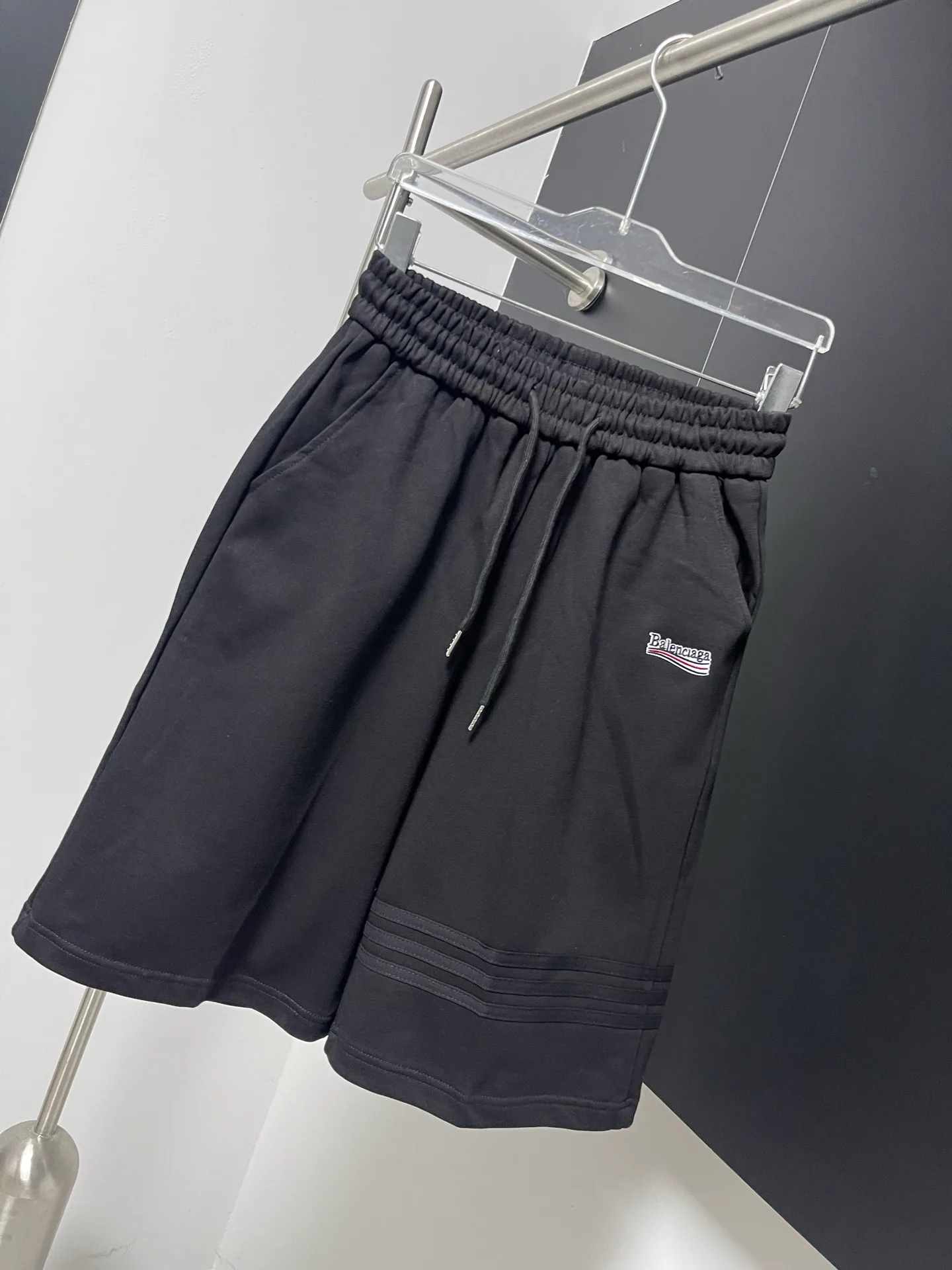 Шорты Мужские Balenciaga 13028544