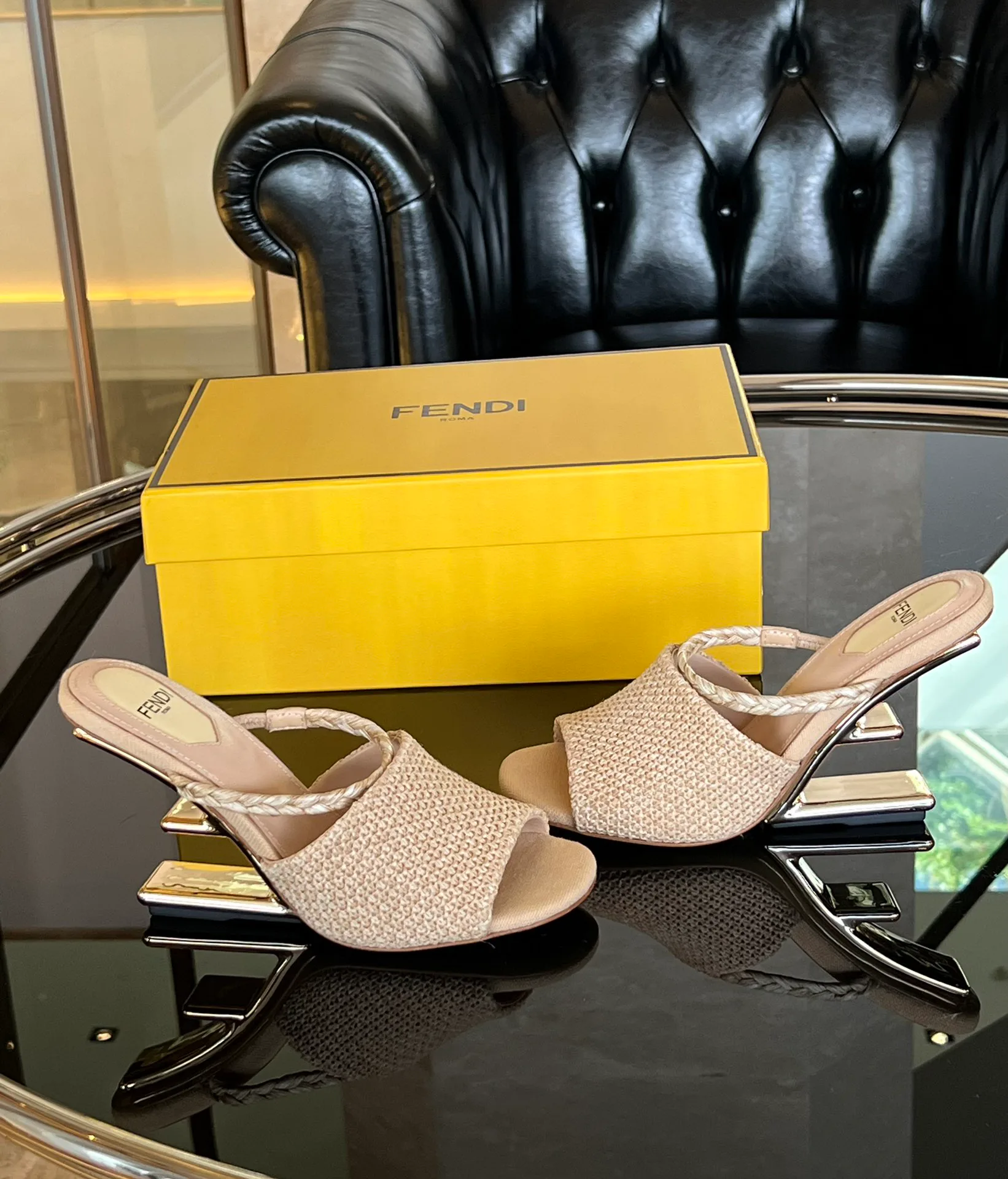 Босоножки Женские Fendi 11387