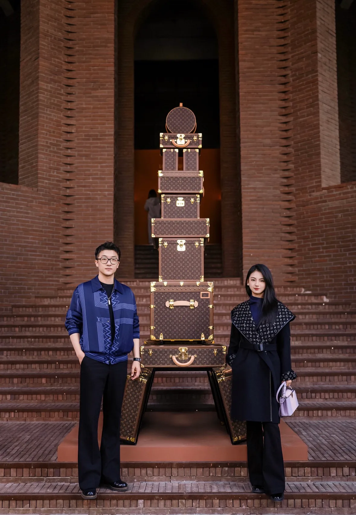 Пальто Женские Louis Vuitton 19390780