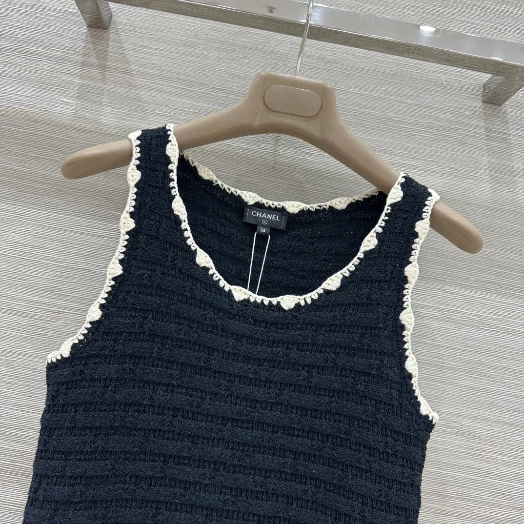 Жилеты Женские Chanel 9737973