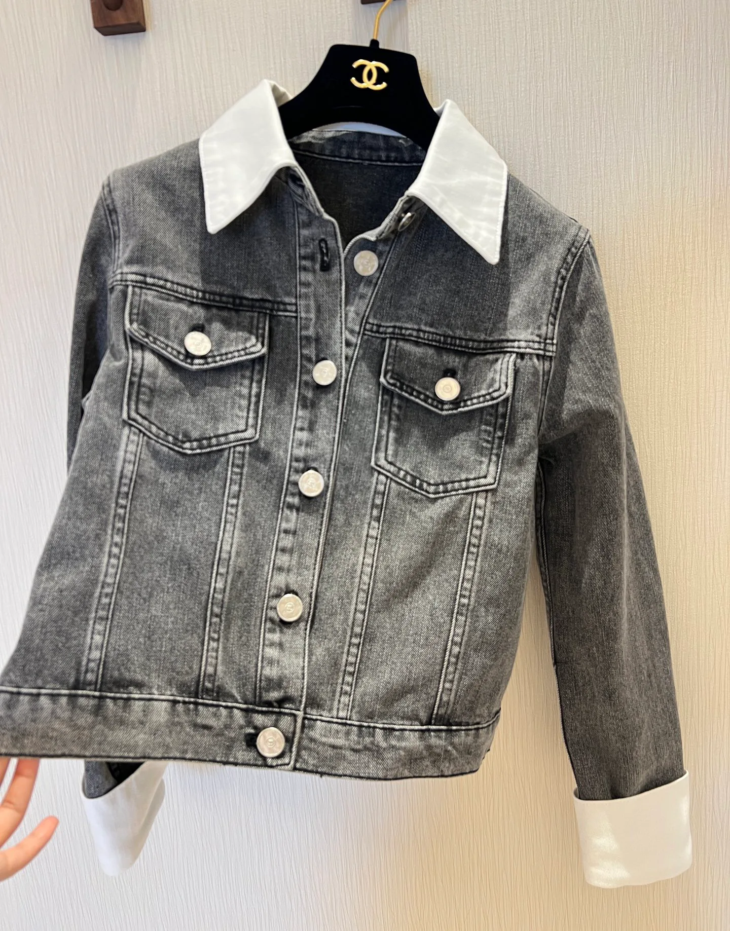 Куртки Женские Chanel Куртки Женские Chanel