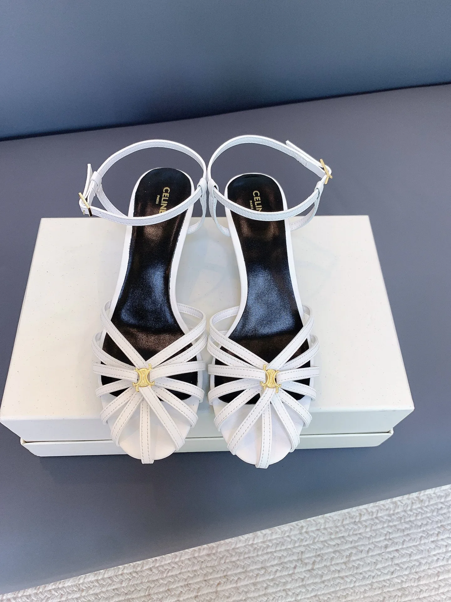 Босоножки Женские Celine 17479003