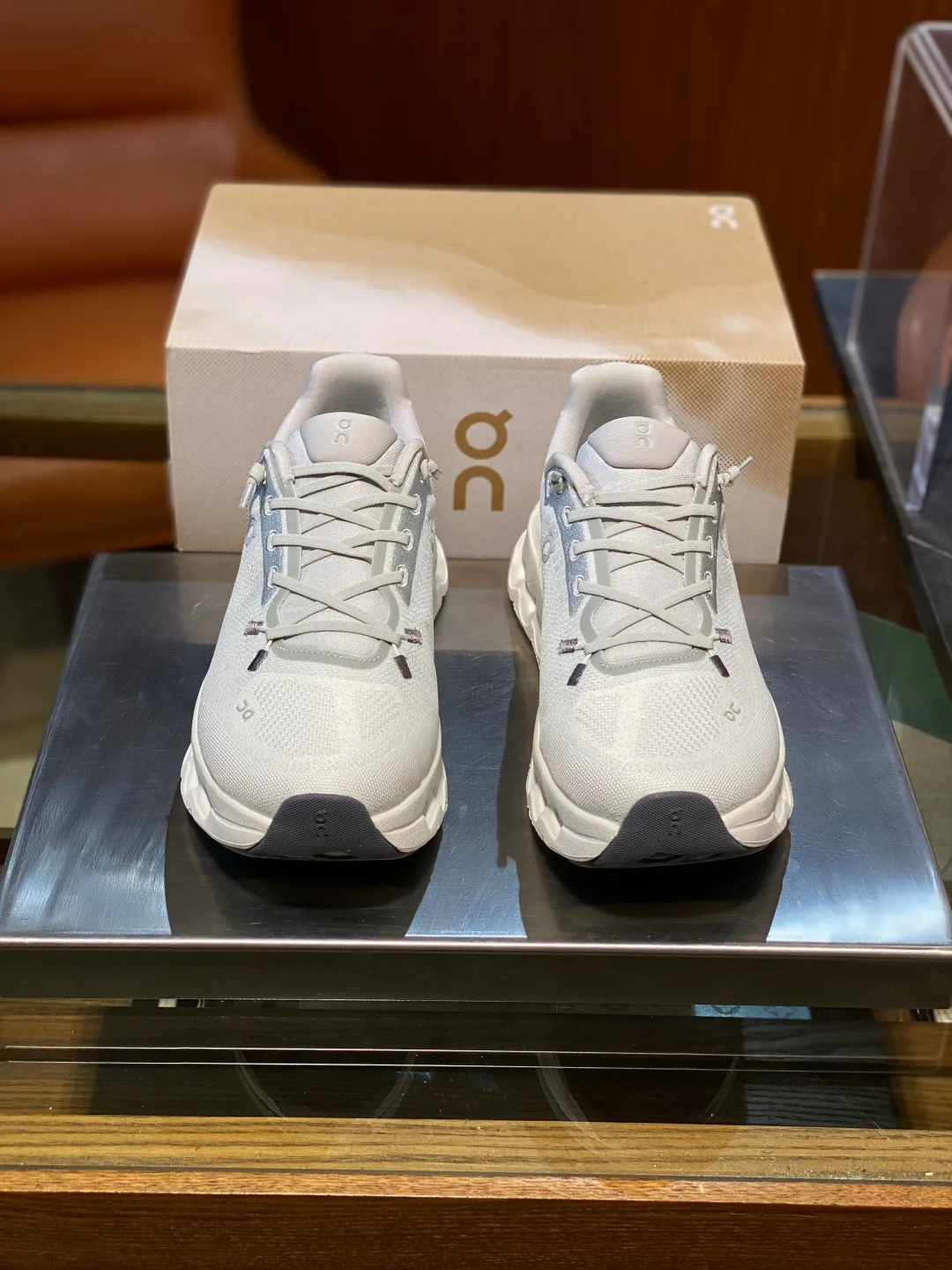 Кроссовки Женские Loewe 11517926