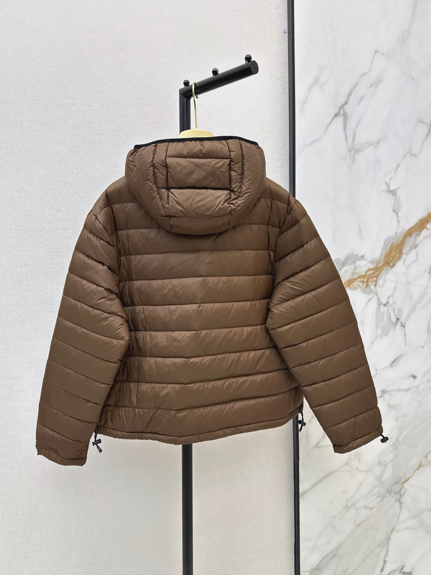 Куртки И Пуховики Женские Miu Miu 18537721