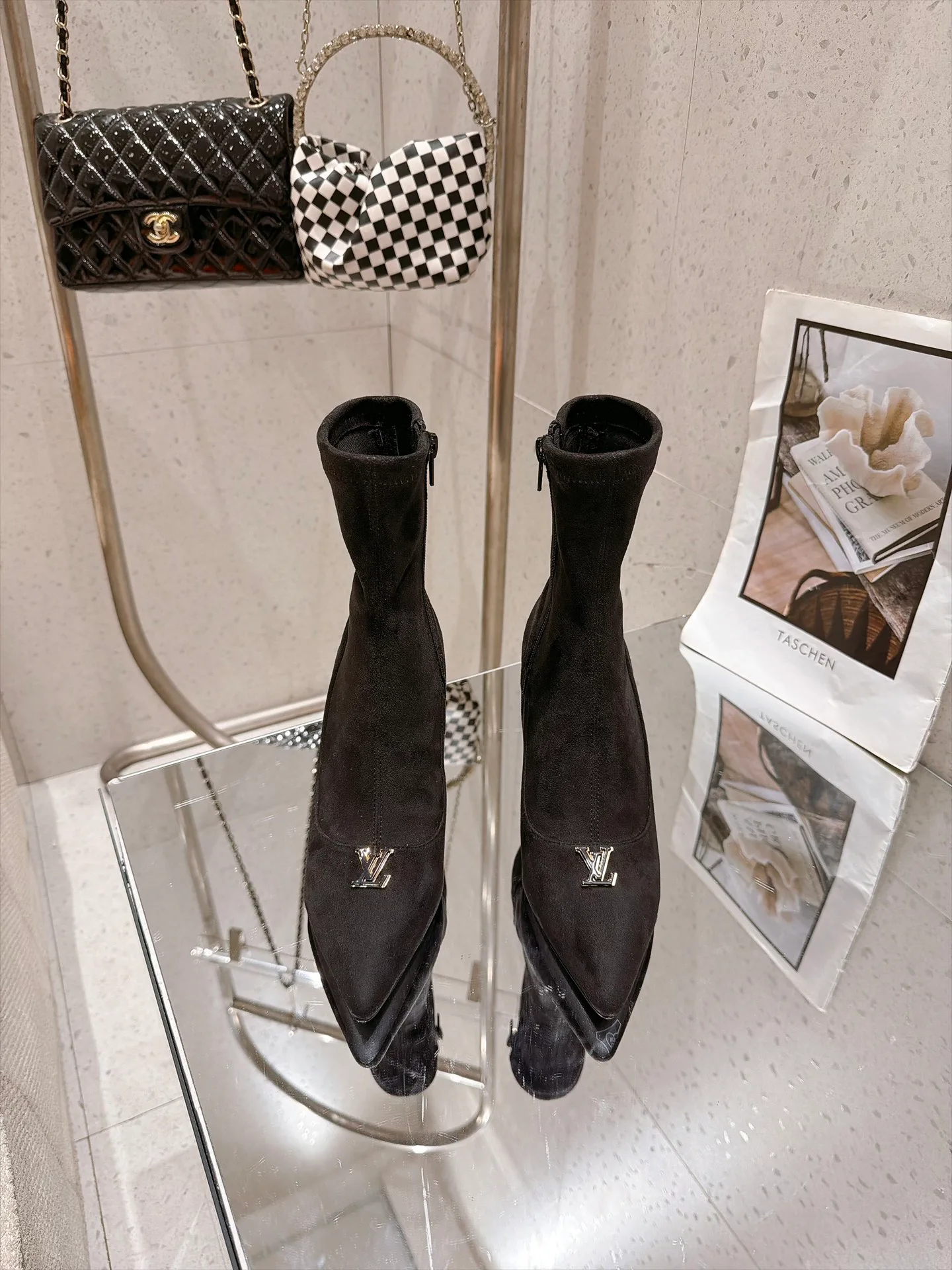 Ботильоны Женские Louis Vuitton 18703167