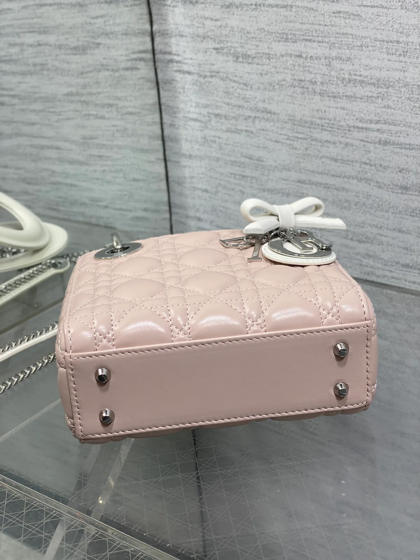 Классические Сумки Женские Christian Dior 12189482