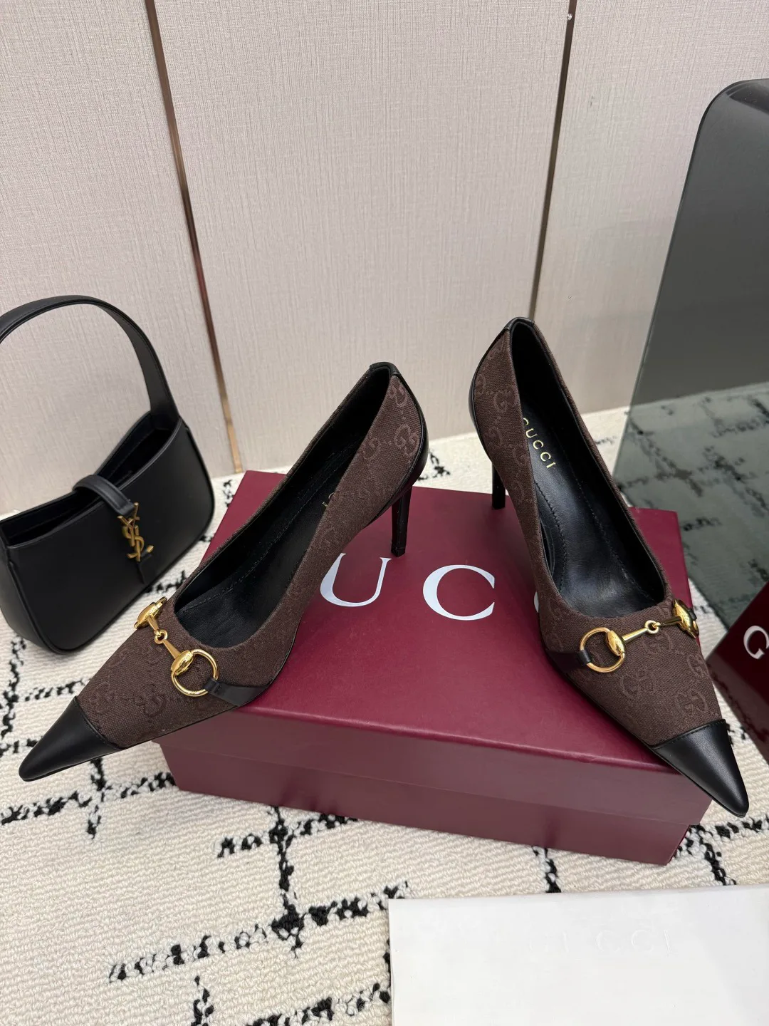 Туфли Женские Gucci 18773832