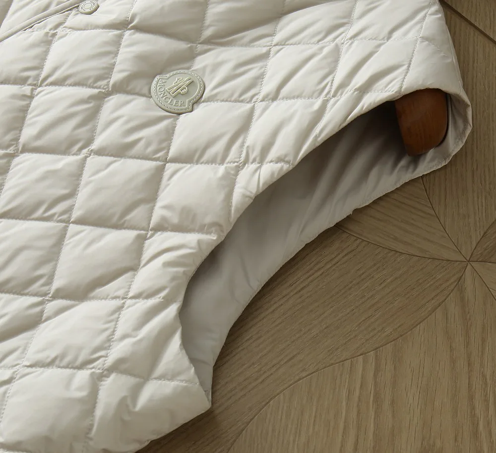 Жилеты Женские Moncler 18188870
