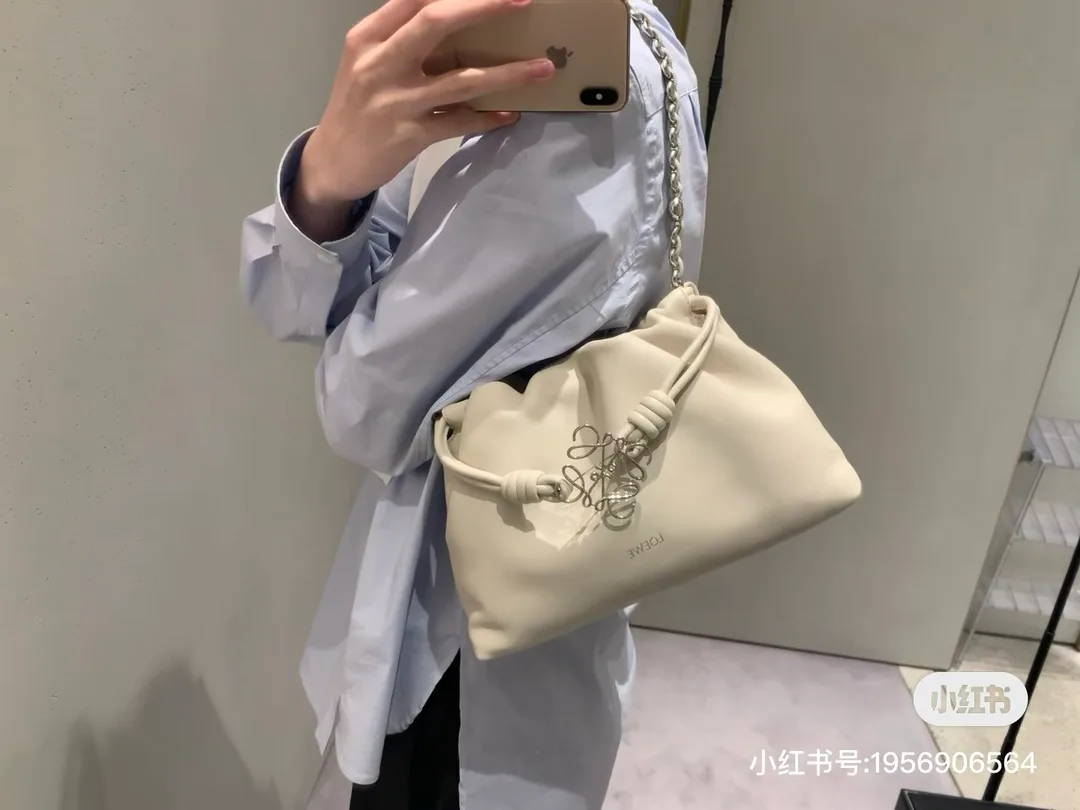 Классические Сумки Женские Loewe 11401012