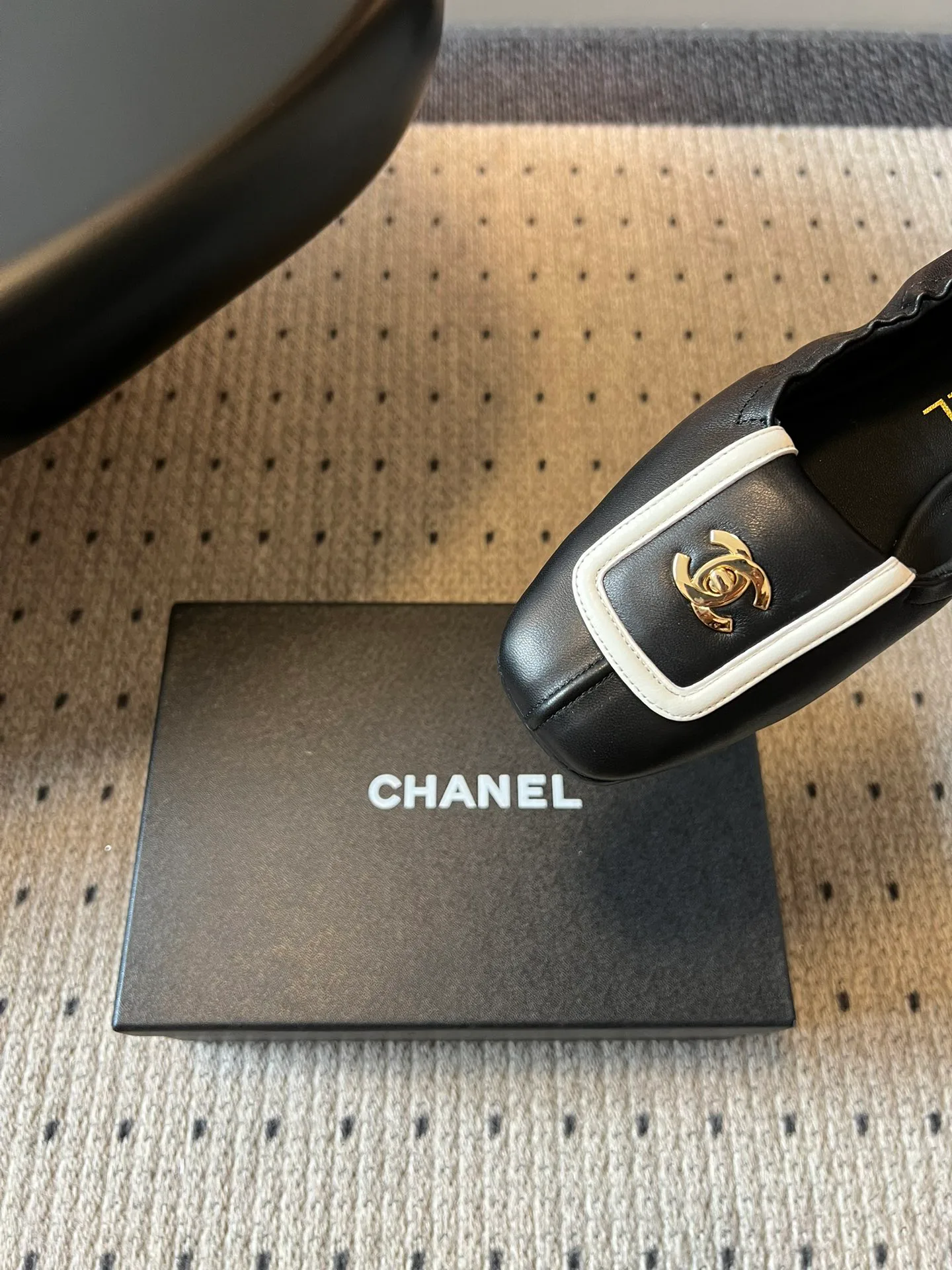 Туфли Женские Chanel 13364382