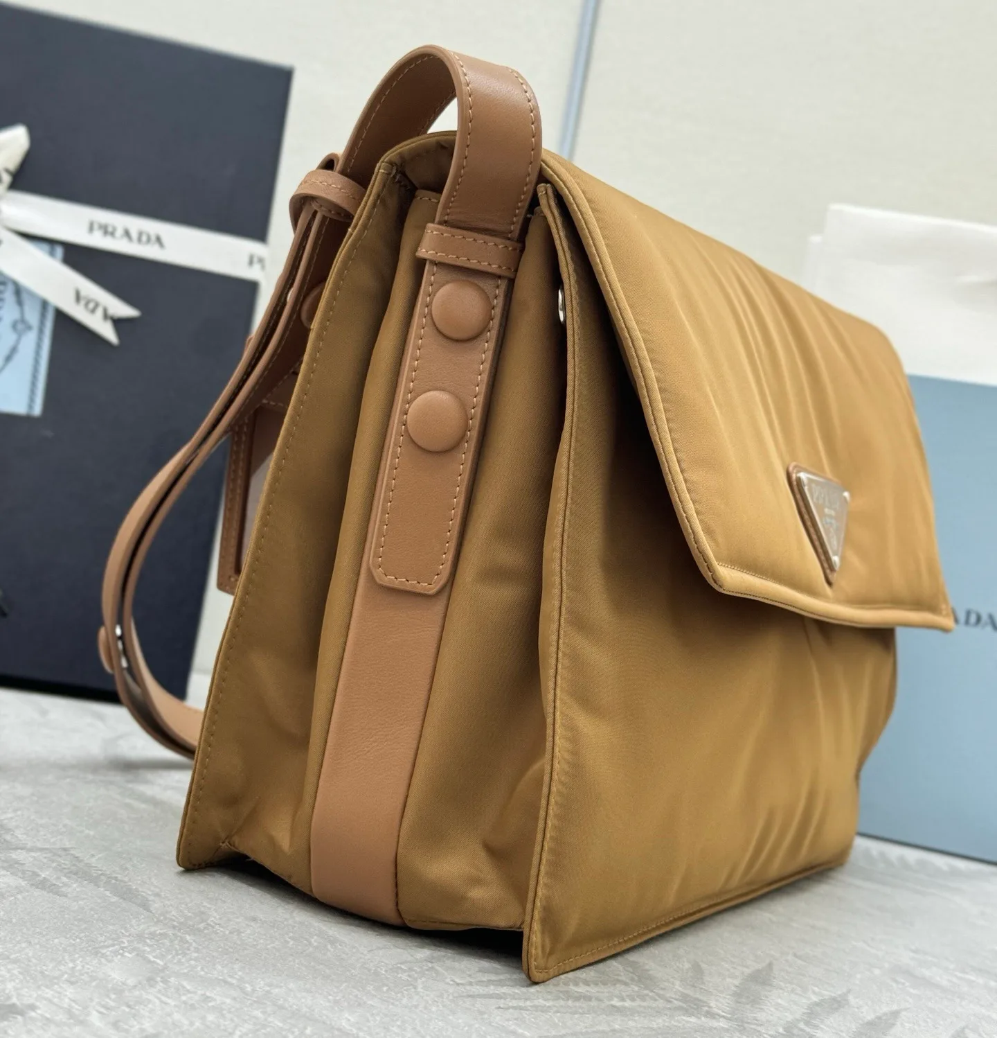 Сумки На Ремне Женские Prada 11682075