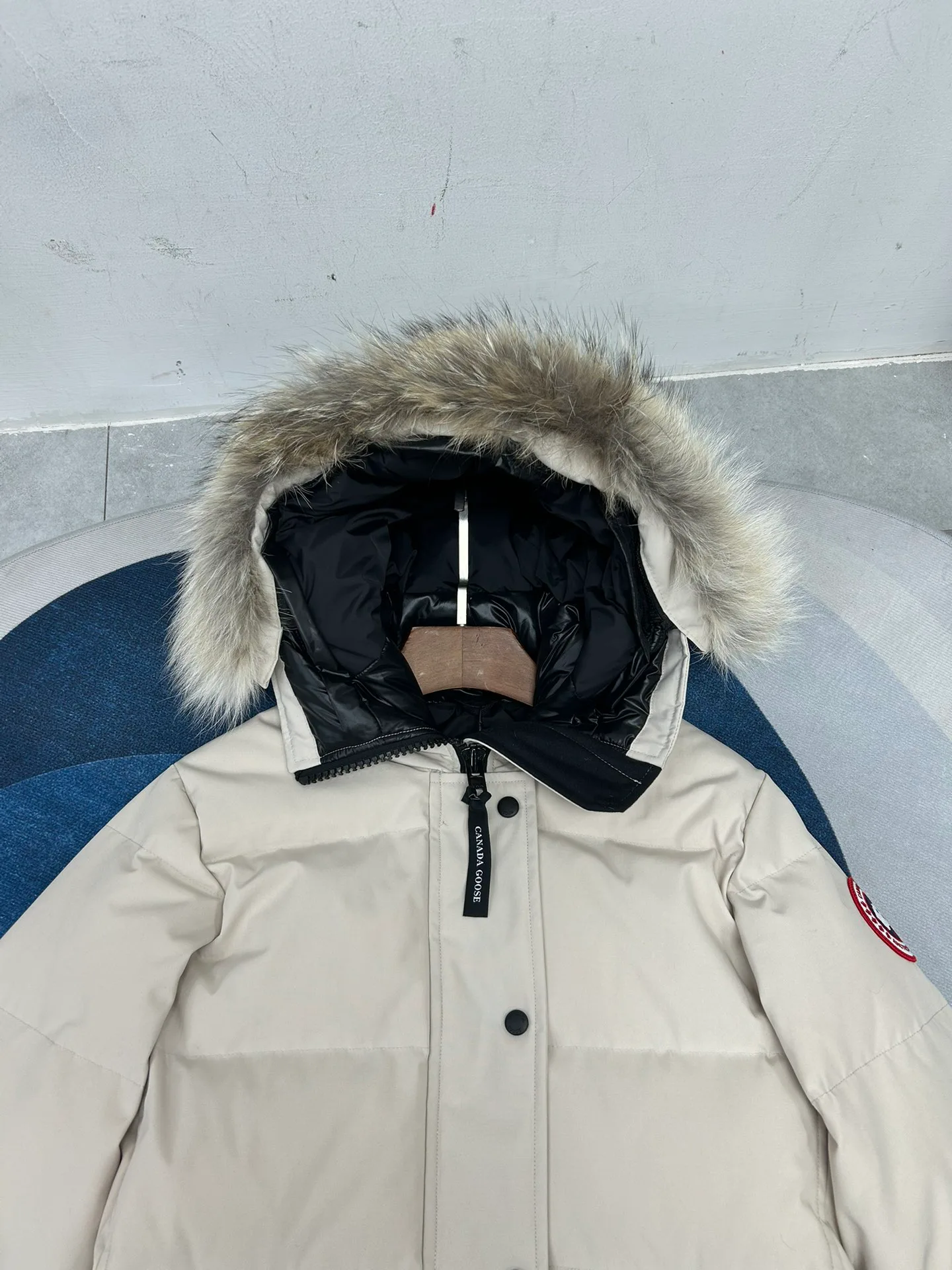 Куртки И Пуховики Женские Canada Goose 18188606