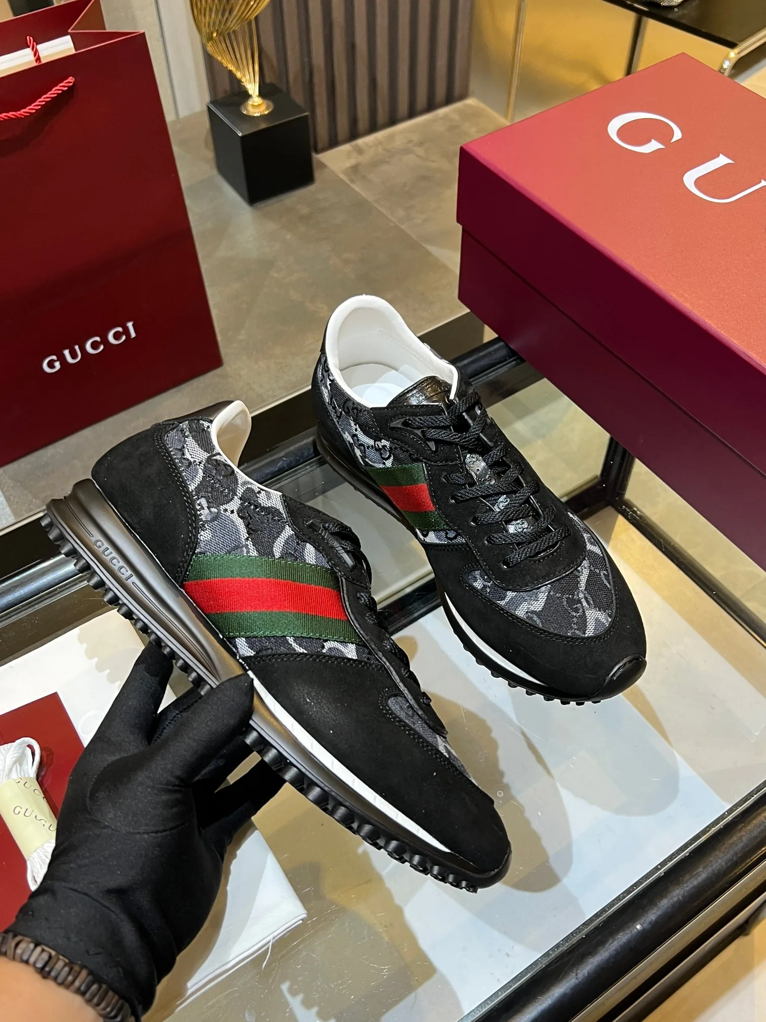 Кроссовки Мужские Gucci 1257930
