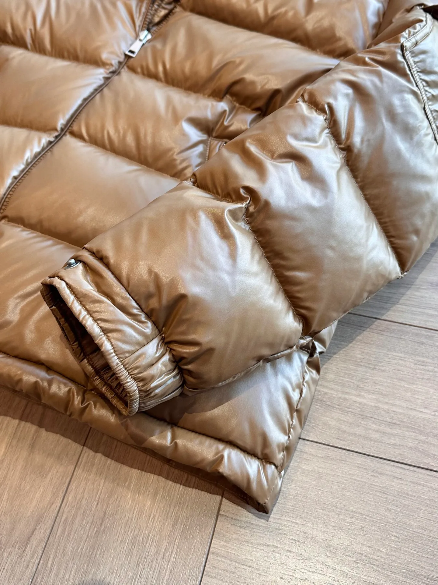 Куртки И Пуховики Женские Moncler 20031689