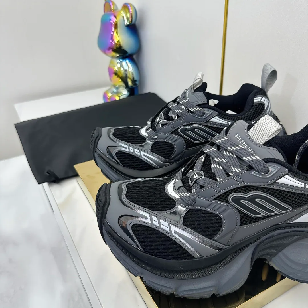 Кроссовки Женские Balenciaga 11567680