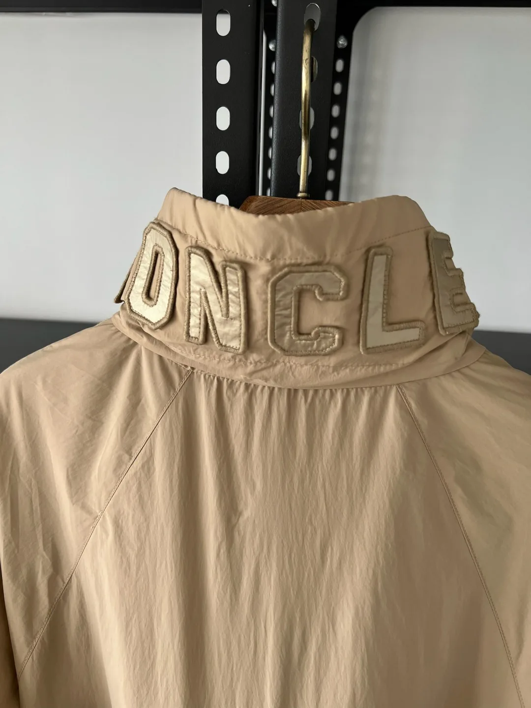 Куртки И Пуховики Женские Moncler 11489421