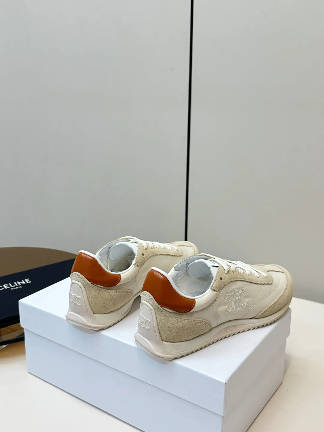 Кроссовки Женские Celine 11324878
