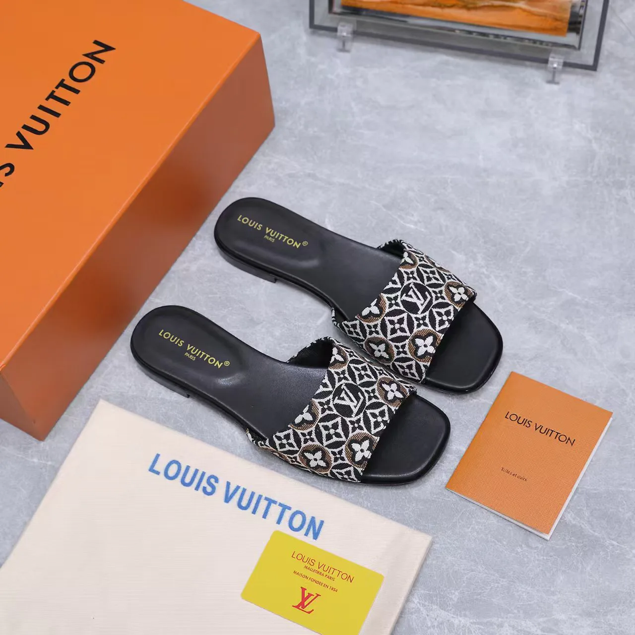 Туфли Женские Louis Vuitton 11529432