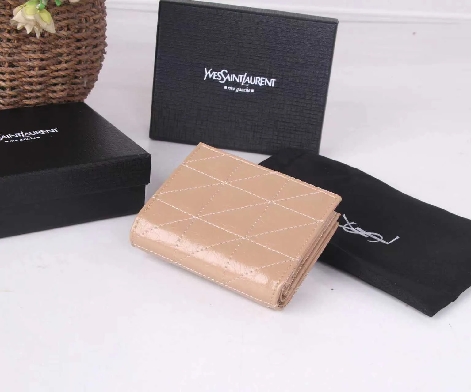 Клатчи Женские Saint Laurent 442053