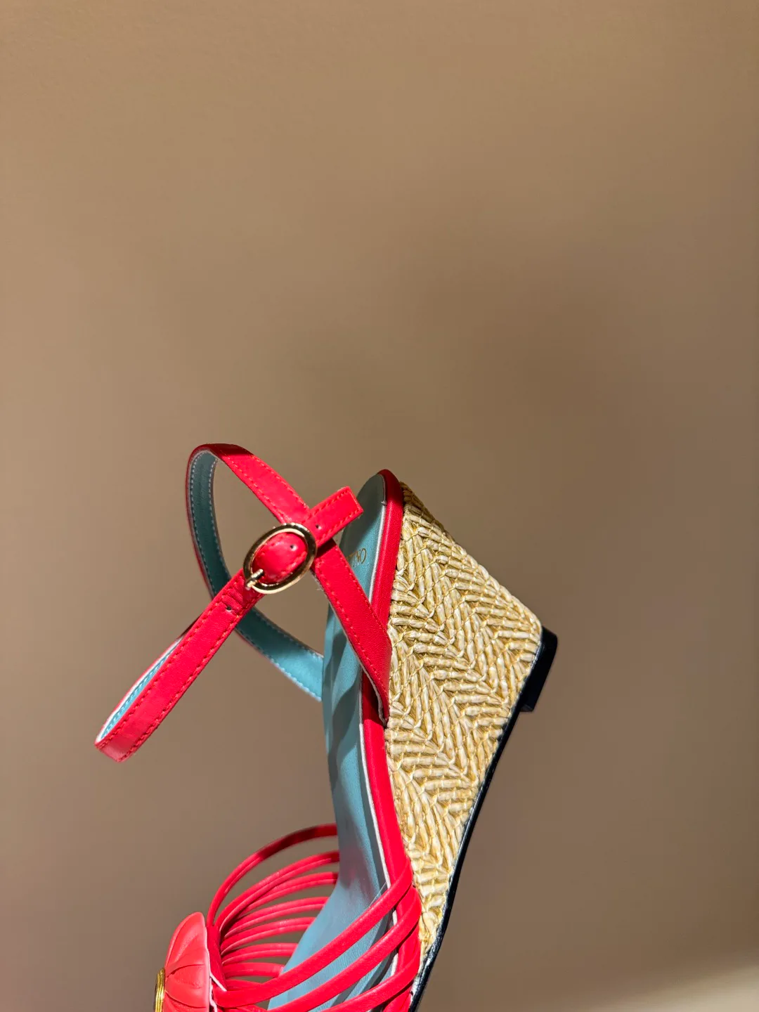 Босоножки Женские Valentino 17968671