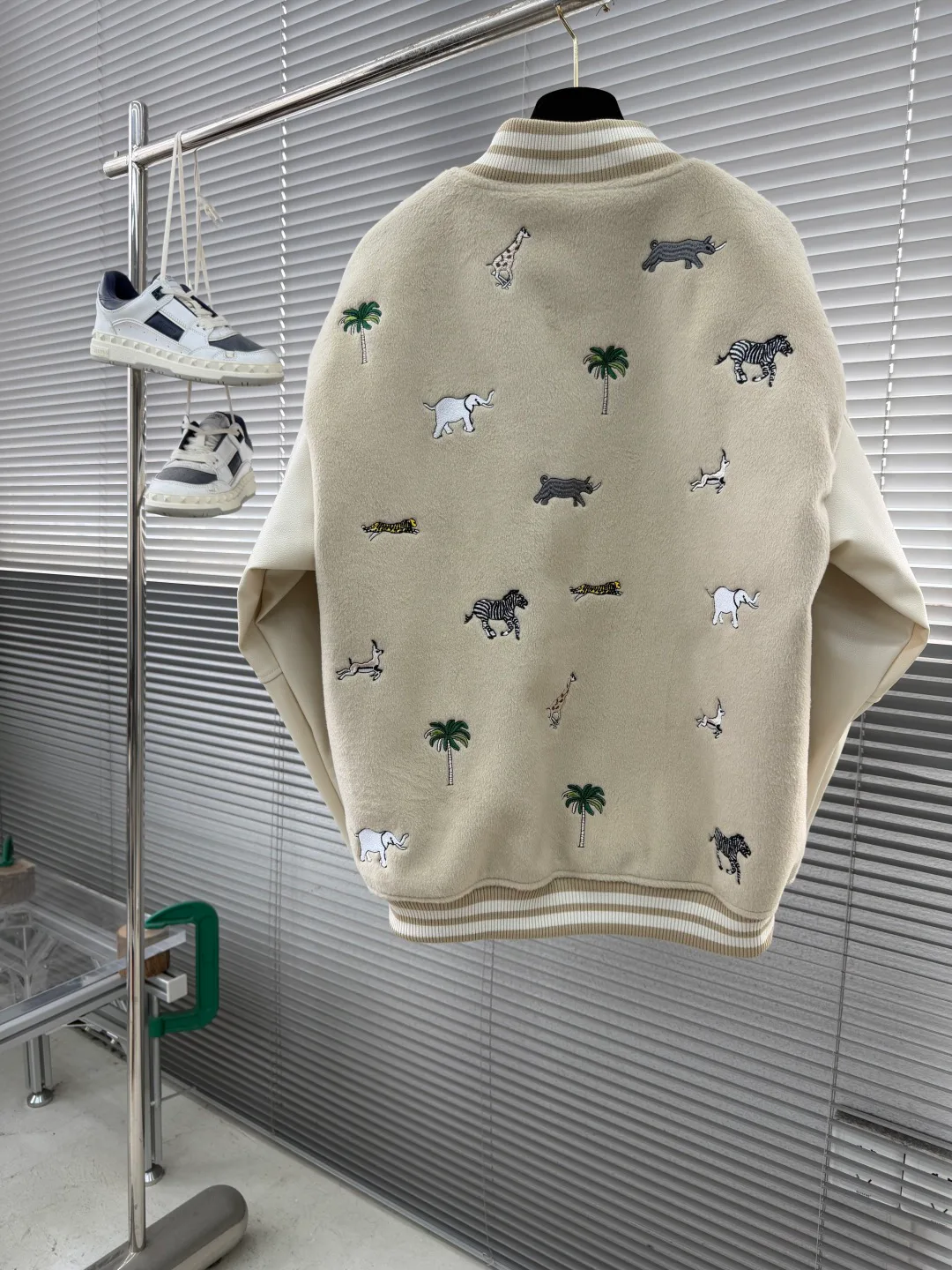 Куртки И Пуховики Мужские Louis Vuitton 1265354