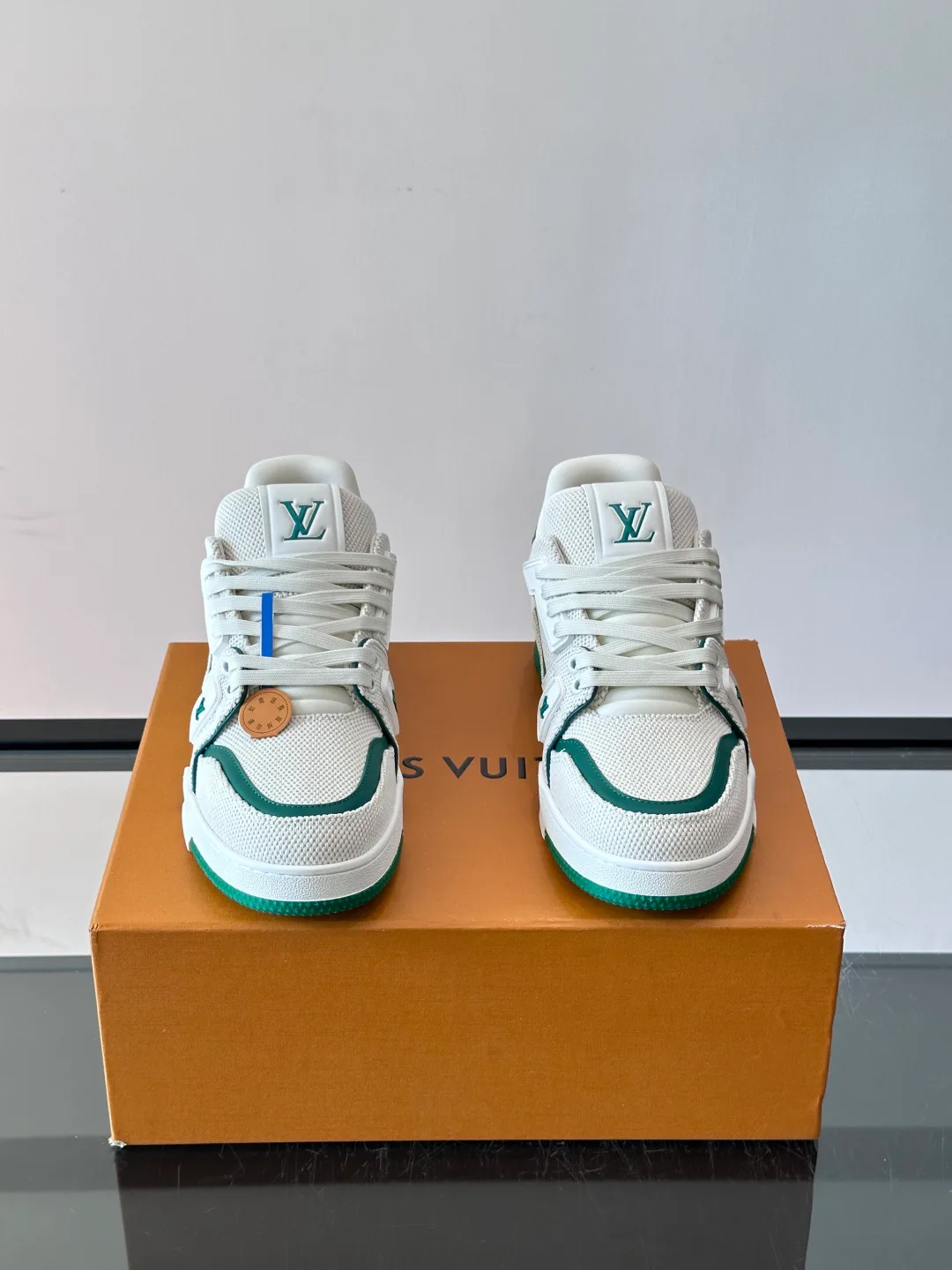 Кроссовки Мужские Louis Vuitton 17514614