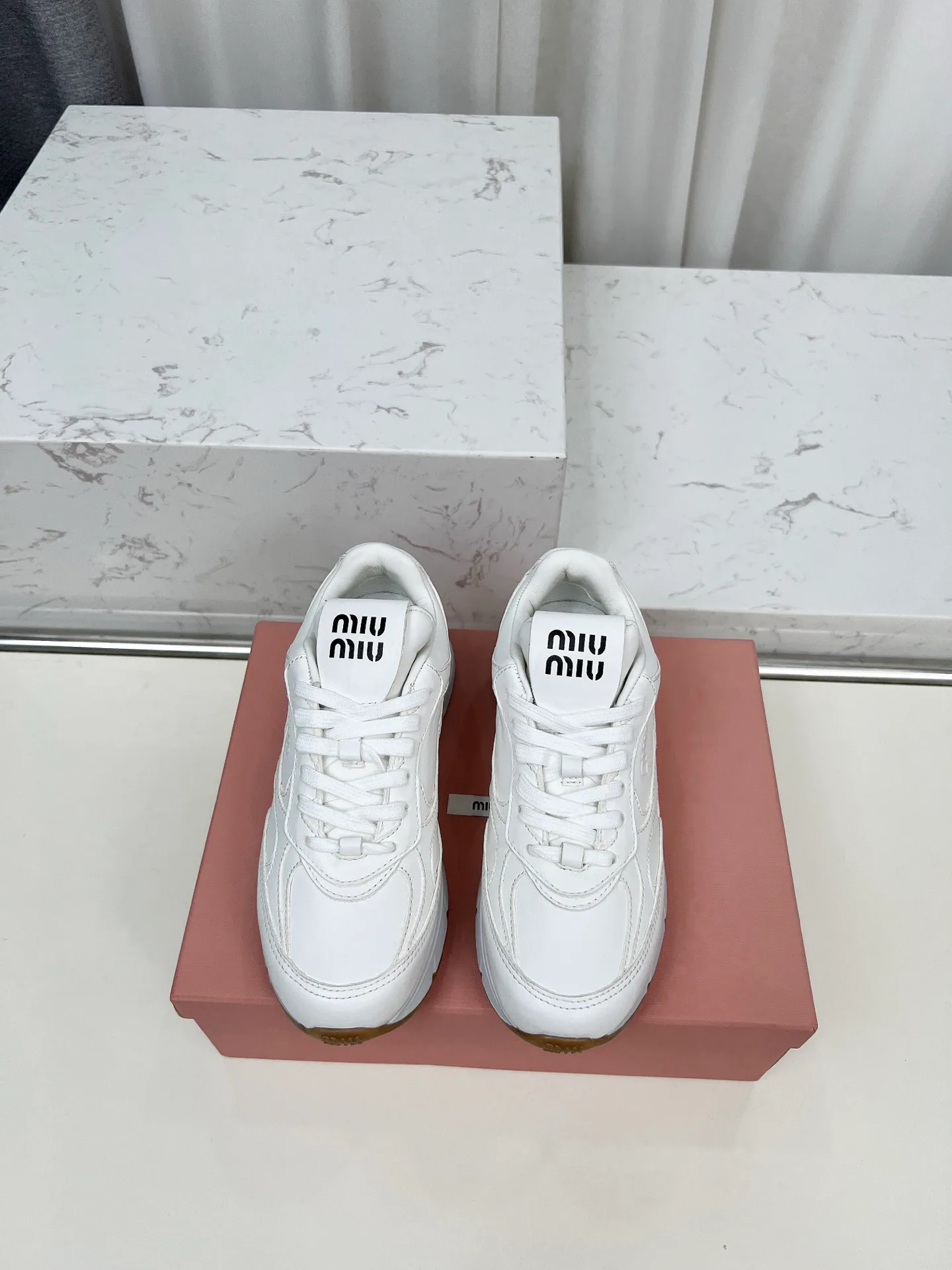 Кроссовки Женские Miu Miu 12799594