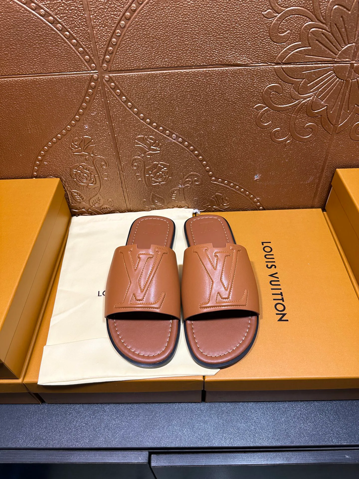 Шлепанцы Мужские Louis Vuitton 11488098