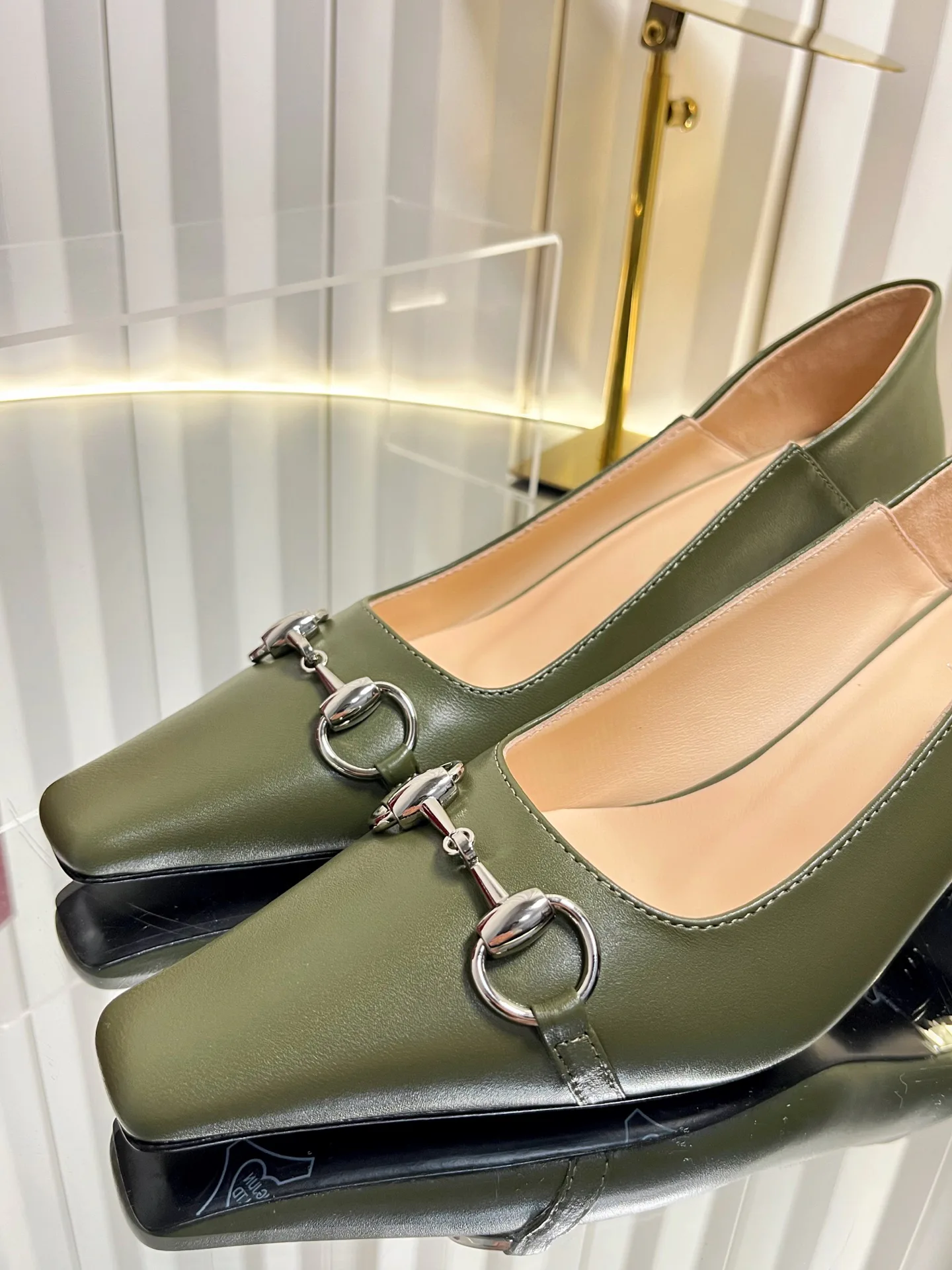 Туфли Женские Gucci 19484582