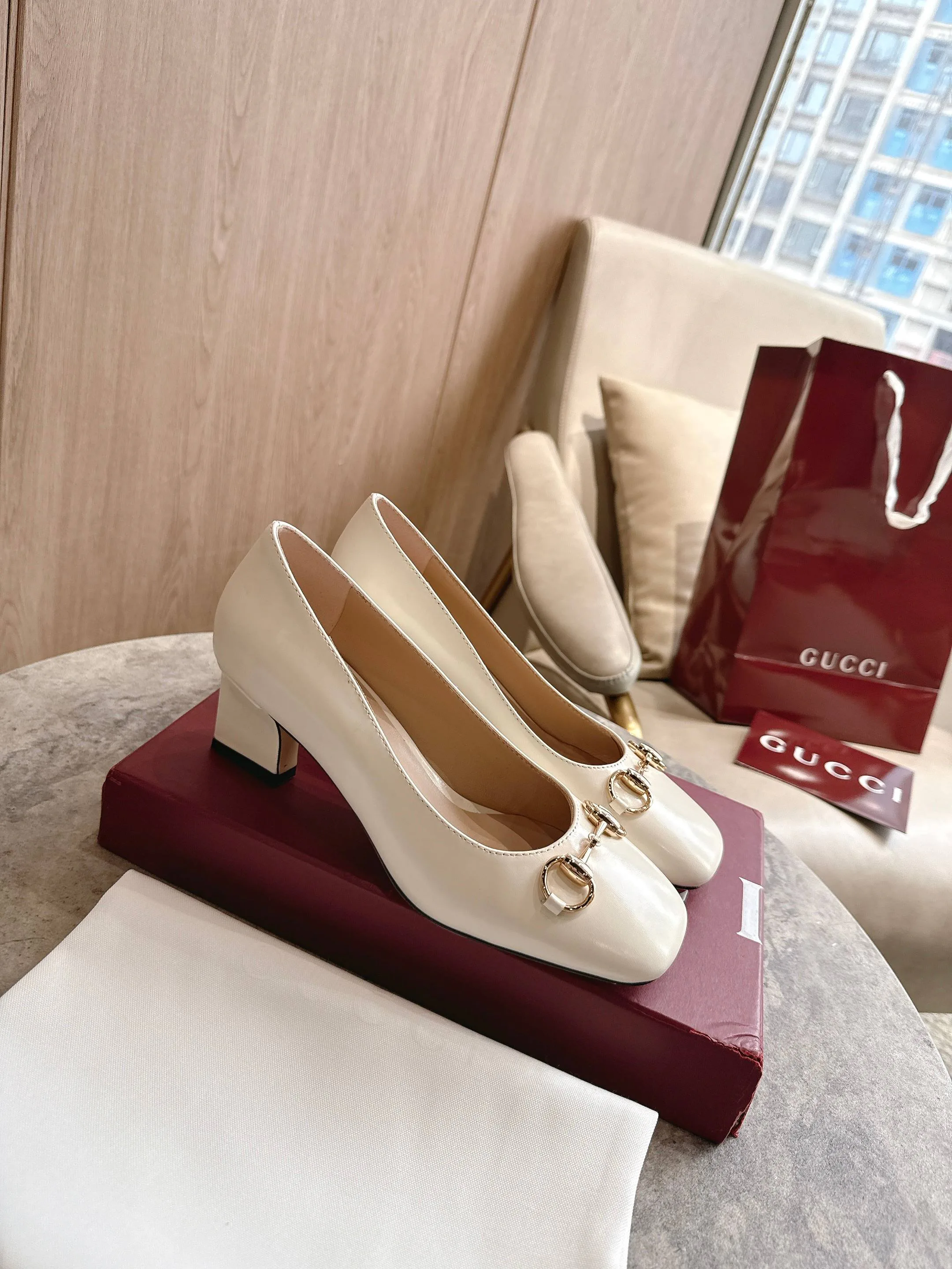 Туфли Женские Gucci 11953586