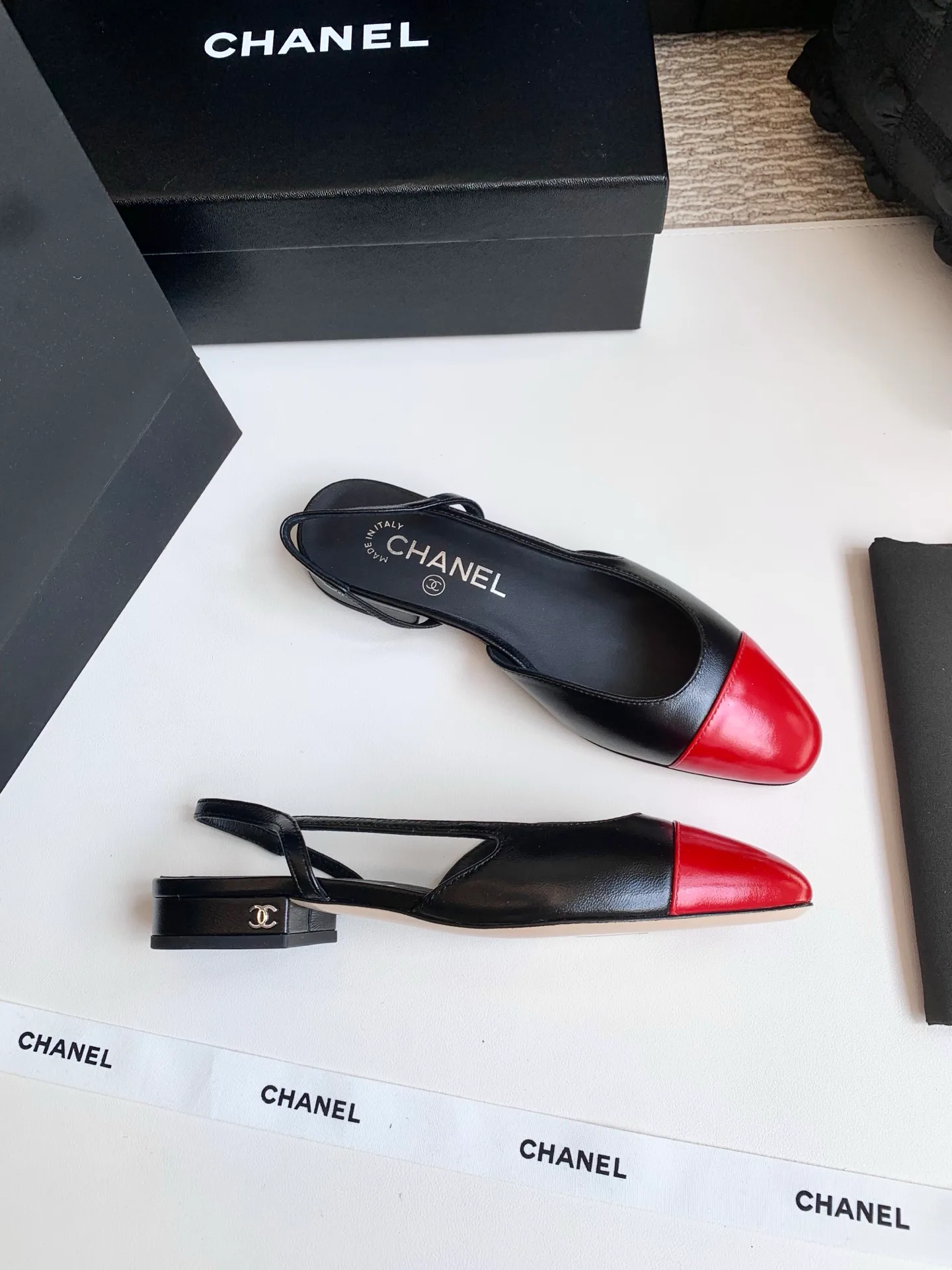 Туфли Женские Chanel 16948102