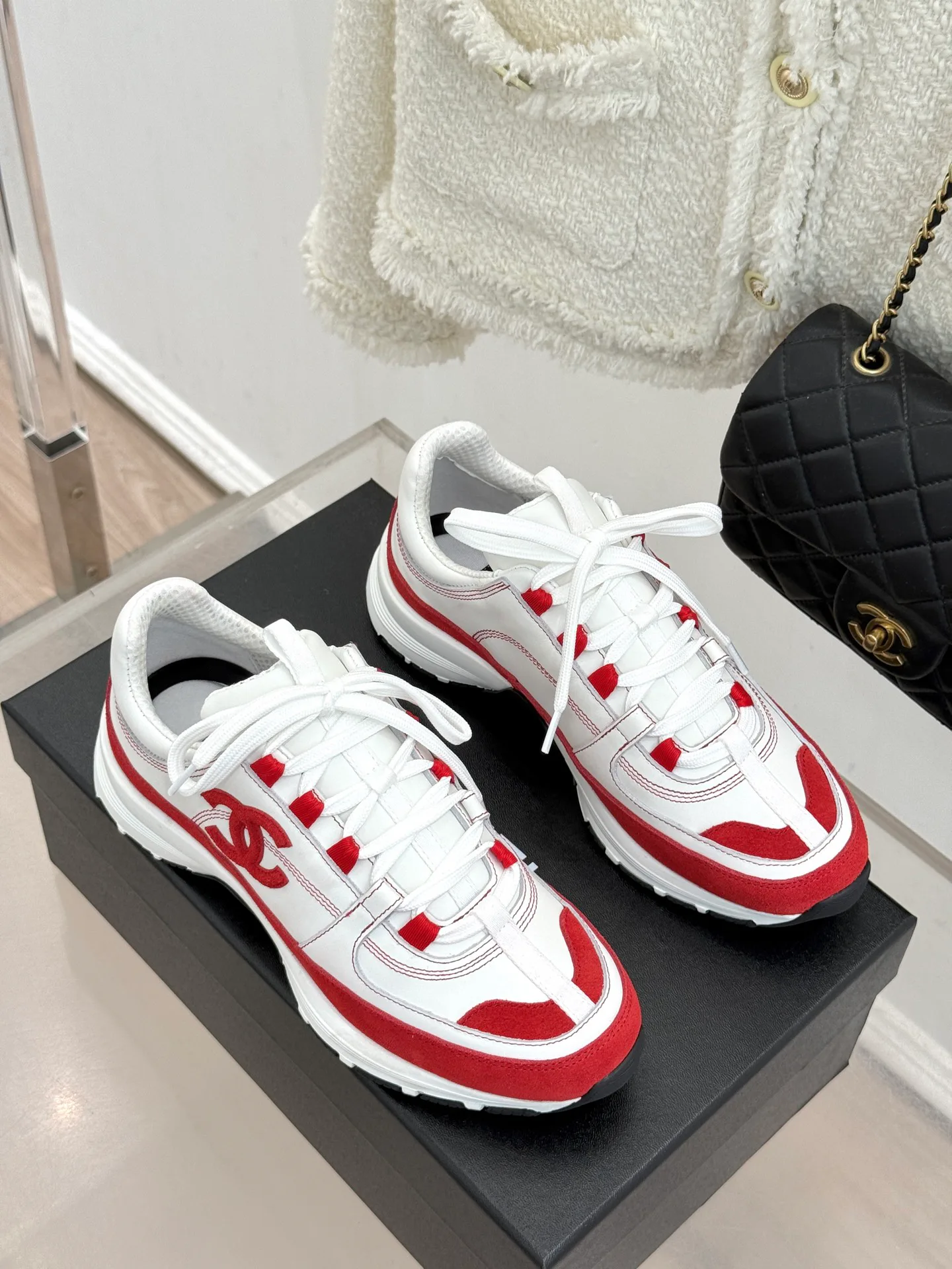 Кроссовки Женские Chanel 11394679