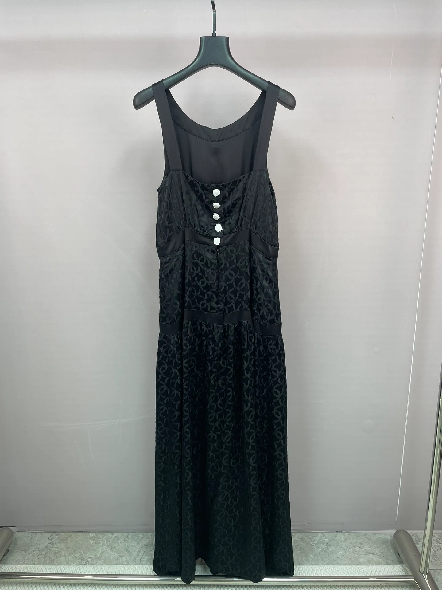 Платья Женские Chanel 10839190