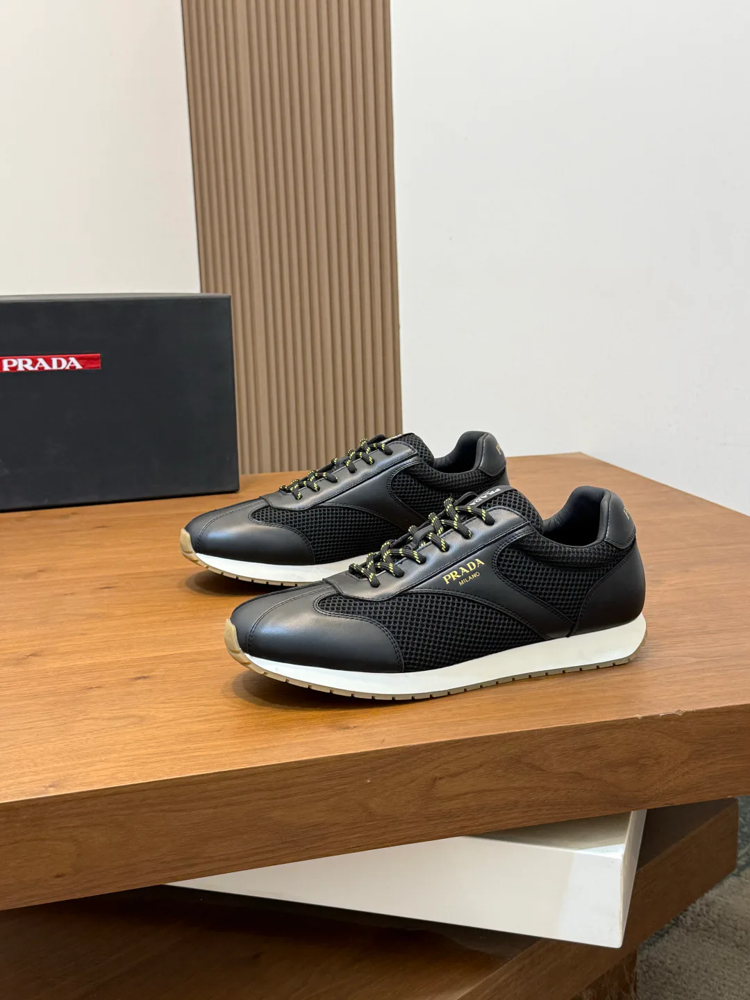 Кроссовки Мужские Prada 18078851
