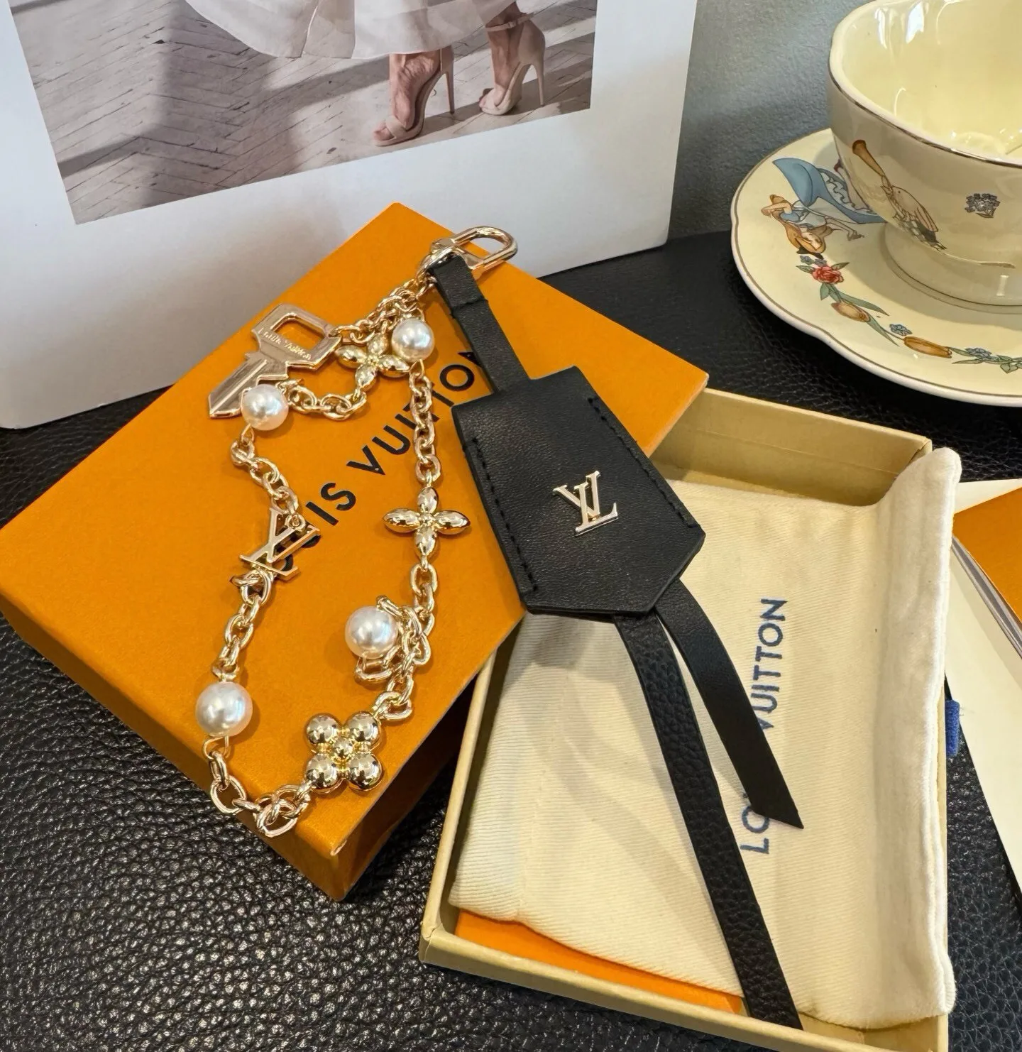 Ключницы Louis Vuitton 18013294
