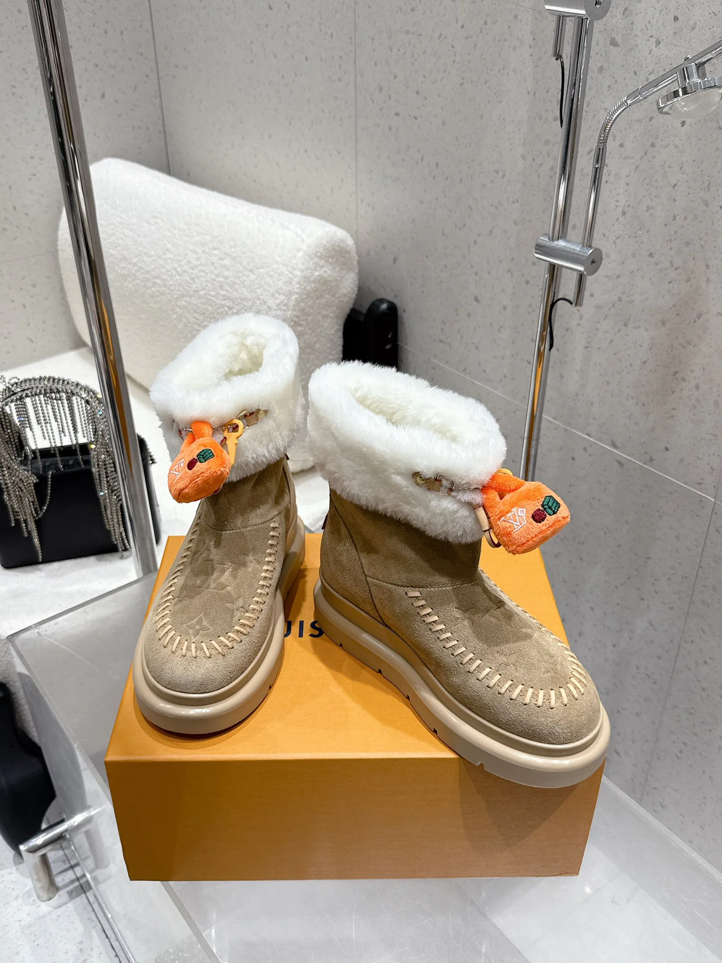 Угги Женские Louis Vuitton 914342