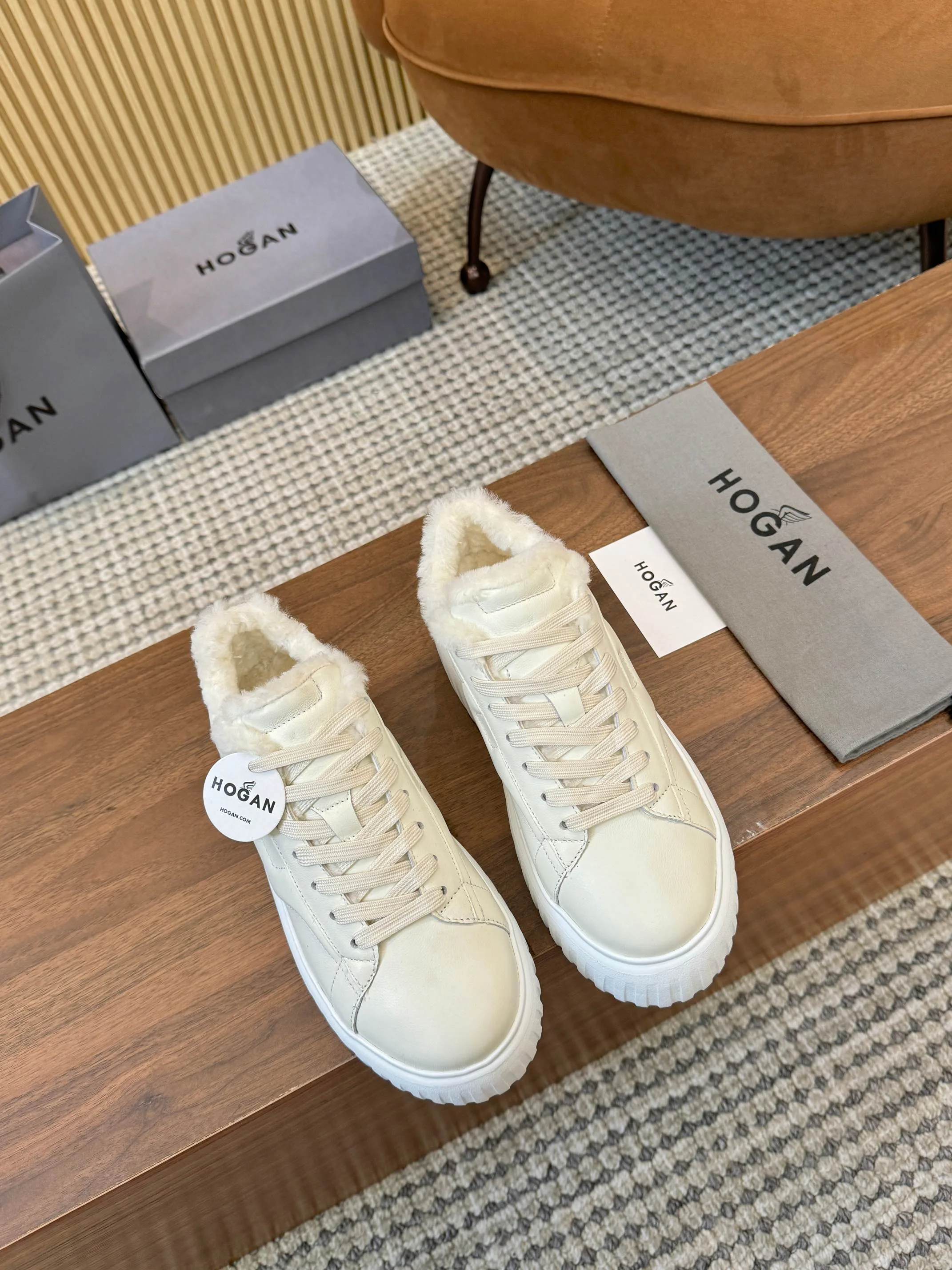 Кроссовки Женские Hogan 240191