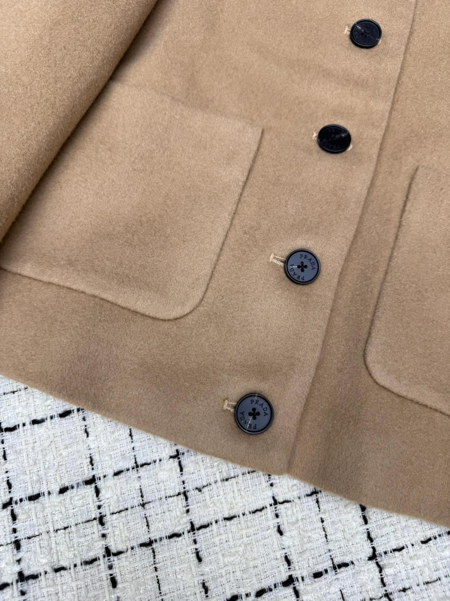 Куртки И Пуховики Женские Prada 5587377