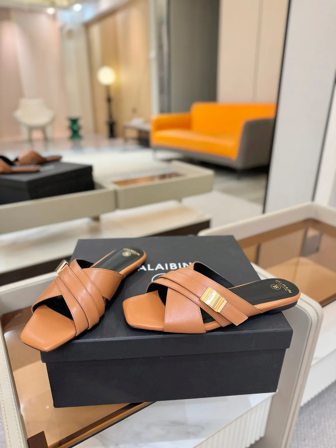 Шлепанцы Женские Balmain 840989