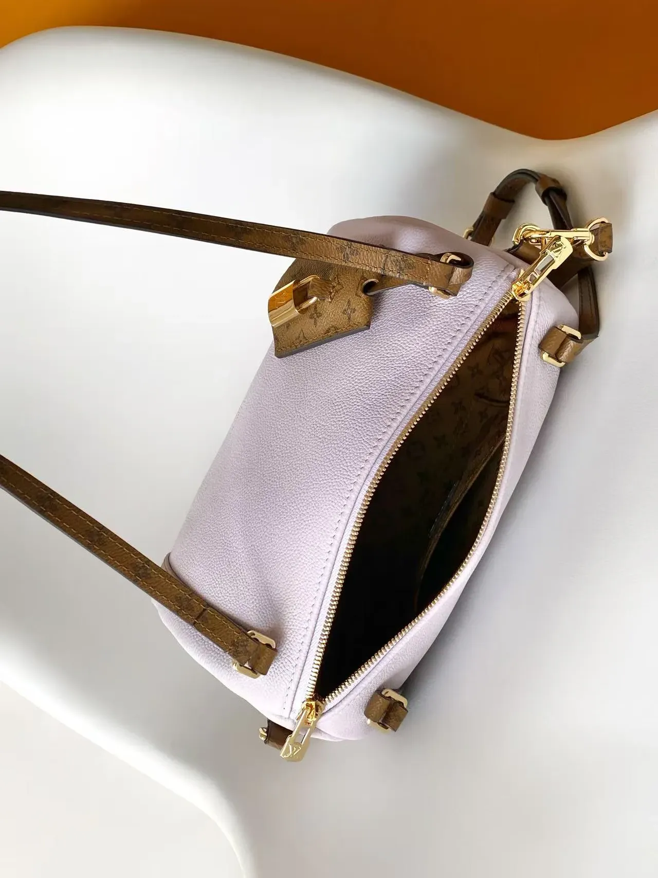 Сумки На Ремне Женские Louis Vuitton 512912