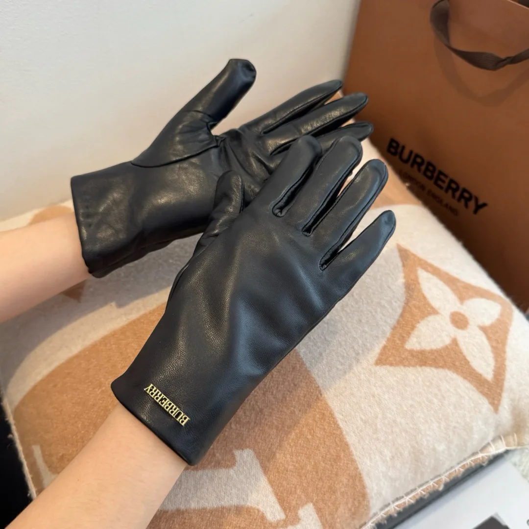 Перчатки Burberry 18574842