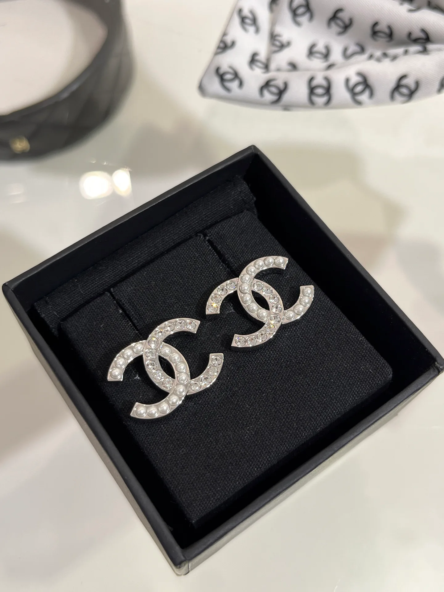 Бижутерия Chanel 260495